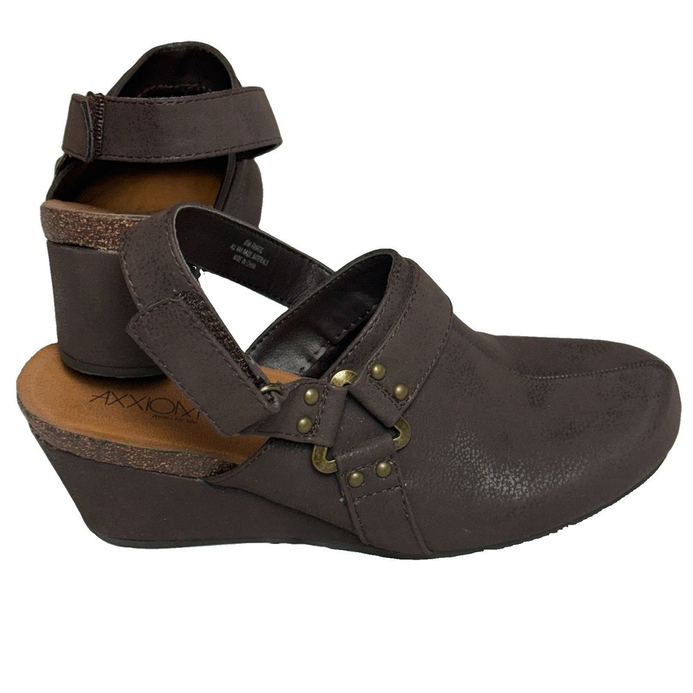 Axxiom Fanatic Women's Brown Slingback Wedge Clogs Round Toe Size 6.5M
